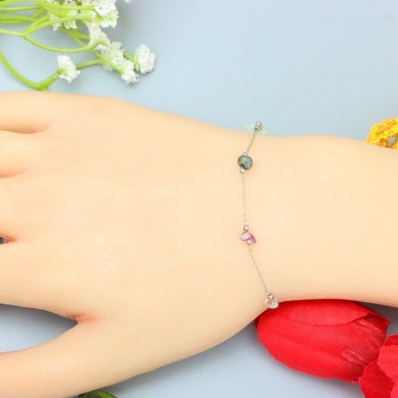 "Elegant & Trendy Bracelet, A Perfect Gift for Women, Thoughtful, EVCH1122 - Picture 3 of 11